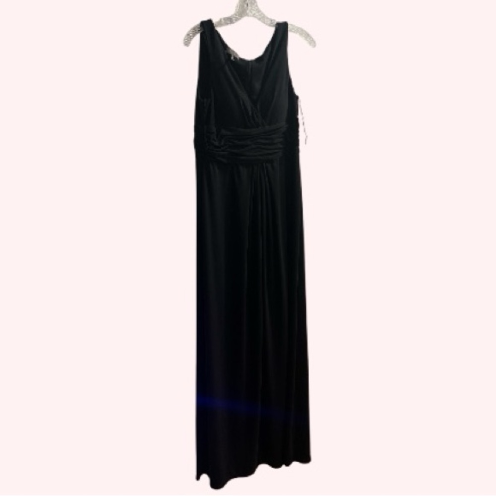 Kristin Davis Black Sleeveless Ruched Empire Waist Maxi Gown Dress Size 12 NEW